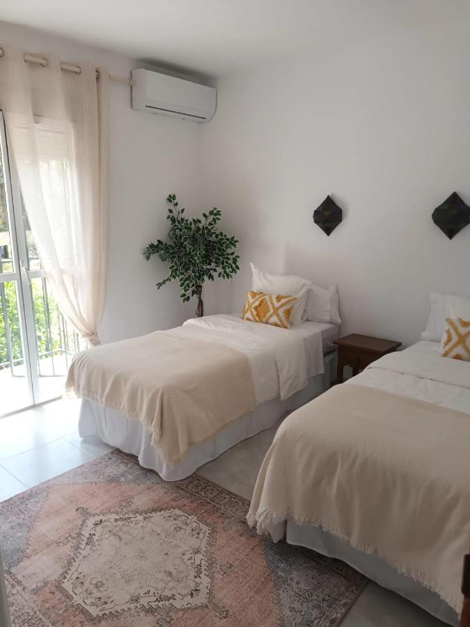 Nueva Pueblo Andaluz Casa Grafton Casa de vacances *